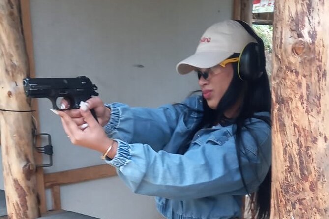 Medellin Shooting Range Adventure - Meeting and Pickup Details