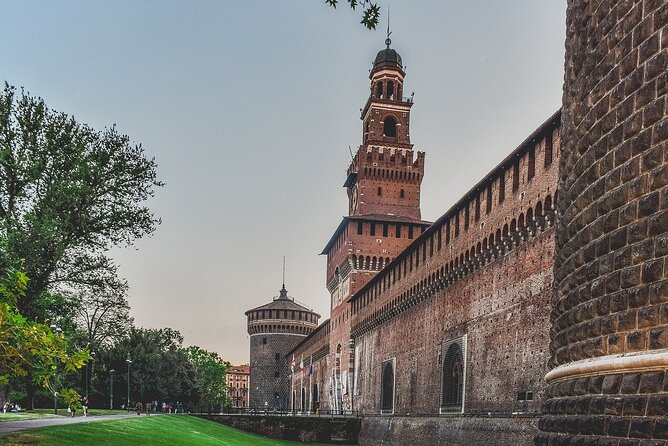 Milan Duomo, Sforza Castle and Pieta Guided Tour With Tickets - What to Expect