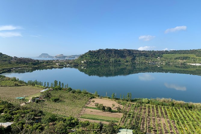 NAPLES and PHLEGRAEAN FIELDS (The Area of ​​The Volcanoes) - Archaeological Sites to Explore