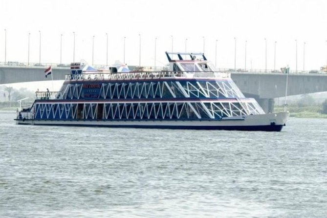 Nile Cruise Dinner in Cairo - Cruise Highlights