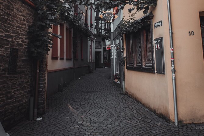 Old Town Private Guided Tour in Monschau - Guide Information