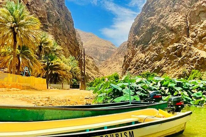 Oman Wadi Shab & Bimmah Sink Hole Full Day Tour - Inclusions and Exclusions