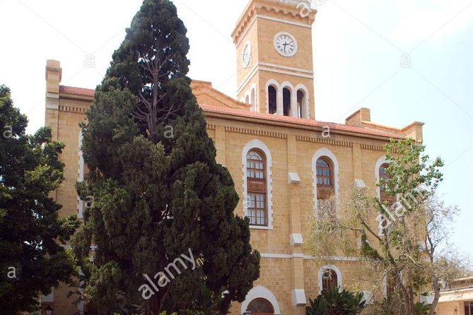 One-Day Tour to Beirut Downtown, Al Amin Mosque, Hamra Street and Raoucheh Rocks
