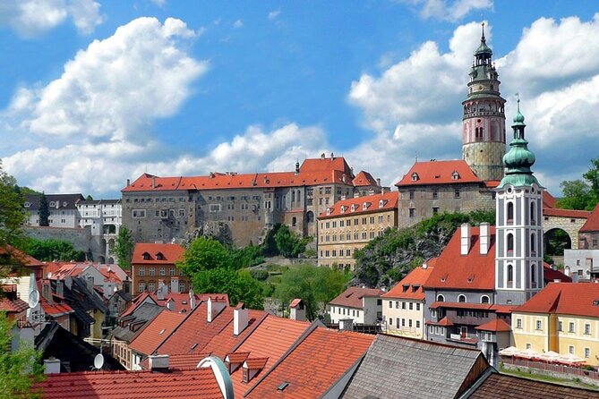 One-Way Day Trip to Cesky Krumlov From Graz to Prague - Meeting and Pickup