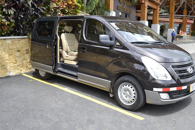 One Way Transfer From Playas Del Coco to SJO Airport or San José - Pickup Information