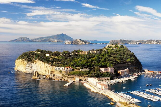 Panoramic Bus Tour Chiaia, Posillipo, Marechiaro and Nisida - Meeting Point Details