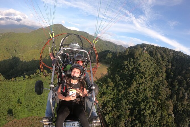 Paratrike Experience Over the Sky of Colombia - Schedule and Operating Hours