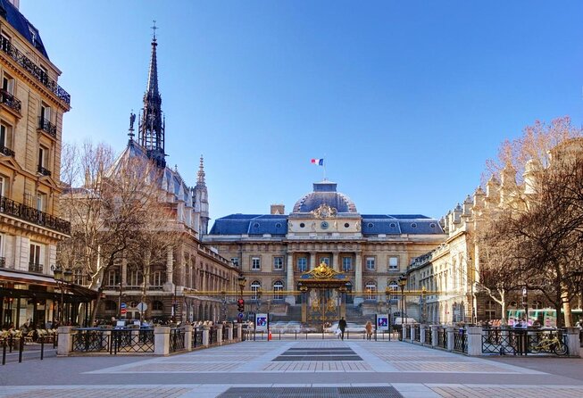 Paris: Ile De La Cité Walking Tour: Discover Paris Birthplace - Meeting Point Details