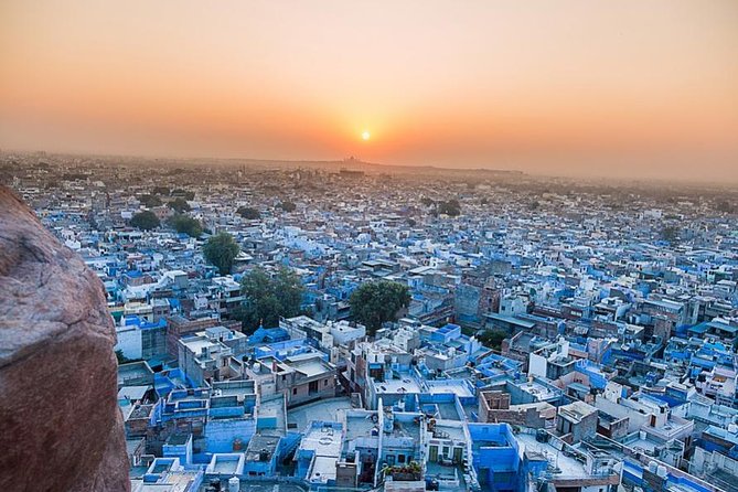 Perfect Rajasthan Itinerary for 8 Days - Day 1: Arrival in Delhi