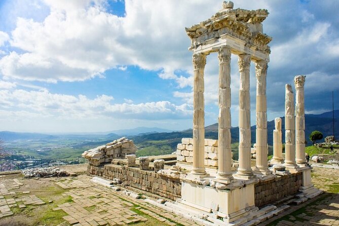 Pergamon Tour From Izmir