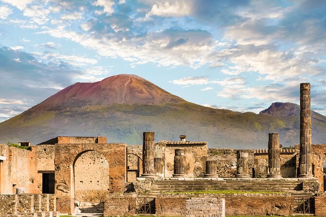 Pompeii Private Guided Tour With Tickets From Sorrento - Accessibility Information