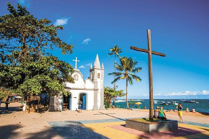 Praia Do Forte With Guarajuba Tour by Salvador Receptive - Visiting Guarajuba Beach