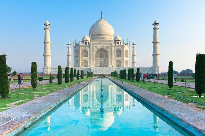 Private 02- Day Tajmahal Sunrise Tour By Flight From Goa - Accommodations and Transport
