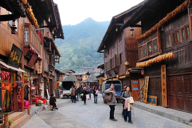 Private 2-Day Tour:Visit Miao Villages and Learn About Local Traditional Crafts - Itinerary Overview