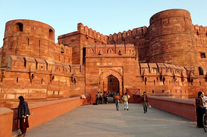 Private Agra Local Sightseeing Tour With Sunrise View of Tajmahal