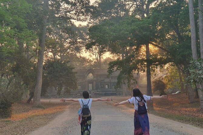 Private Angkor Sunrise & Major Temples Tour by English Speaking SUV Car Driver - What To Expect