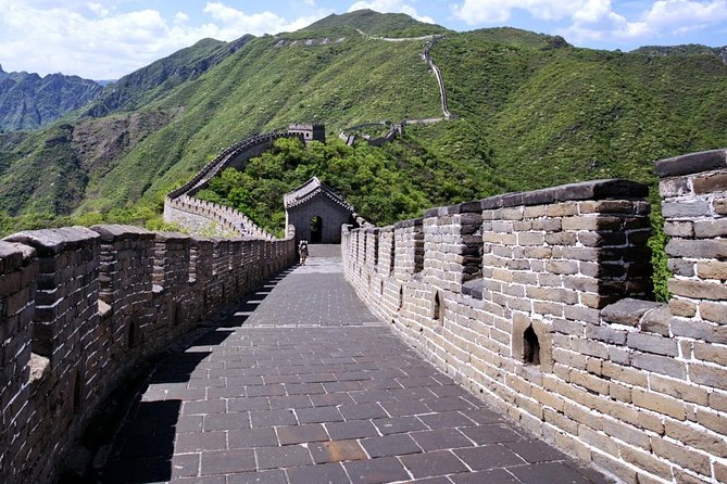 Private Beijing Airport One Day Layover Tour Including Mutianyu Great Wall - Meeting and Pickup Details