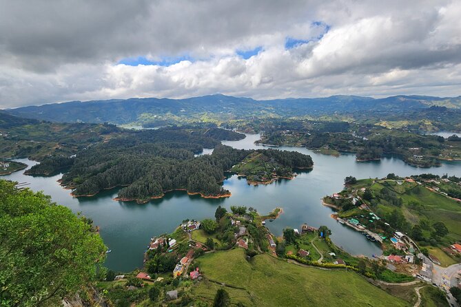 Private Beyond El Peñol Guatapé Tour and Ecoadventure With Lunch - Itinerary and Schedule