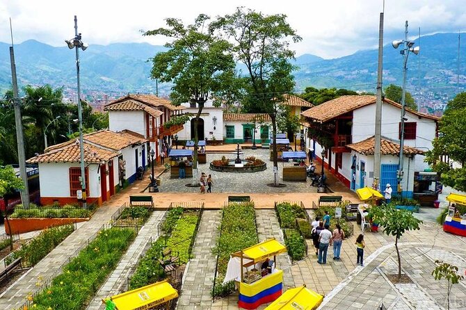 Private City Tour of Medellin - Meal Options Available