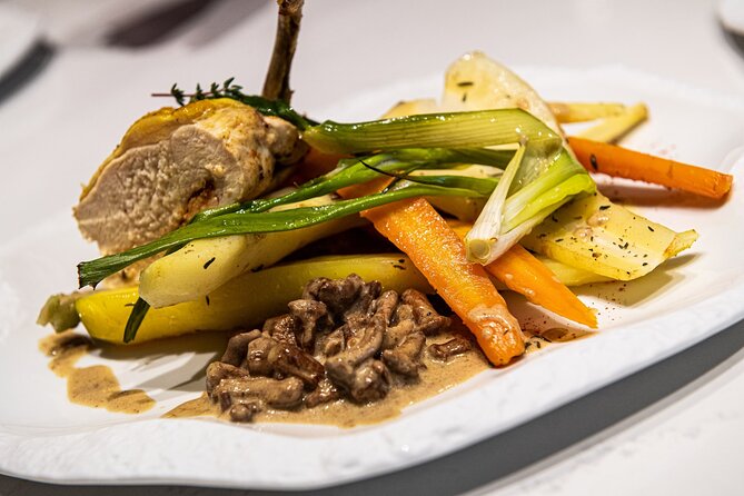 Private Cooking Class and Wine Pairing in a Chateau in Bordeaux - Chateau Tour and Cooking Lesson