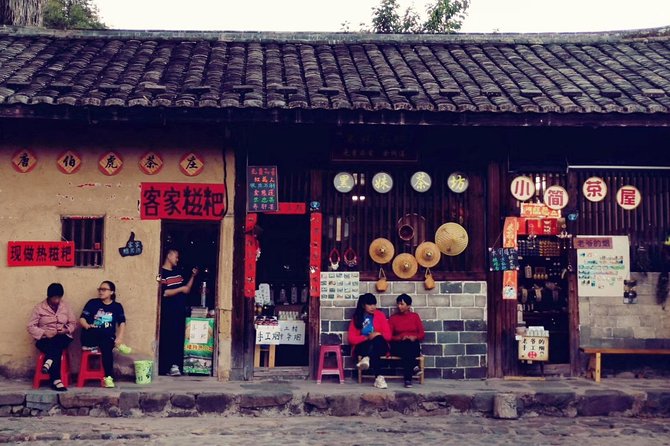 Private Day Tour to Nanjing Tulou Castle, Yun Shui Yao Old Village From Xiamen