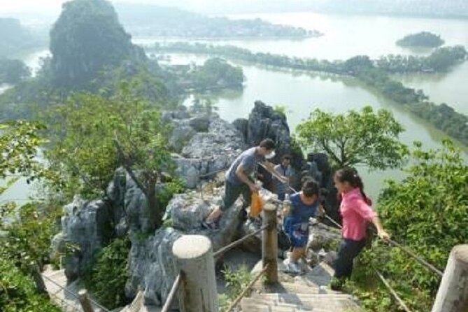 Private Day Tour to Seven Star Crag Natural Wonder From Guangzhou - Tour Highlights