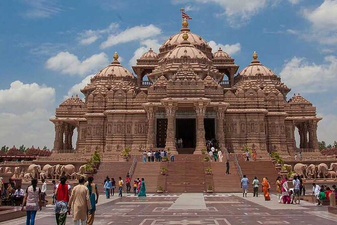 Private Delhi Spiritual Temples Sites Tour - Tour Guide Information