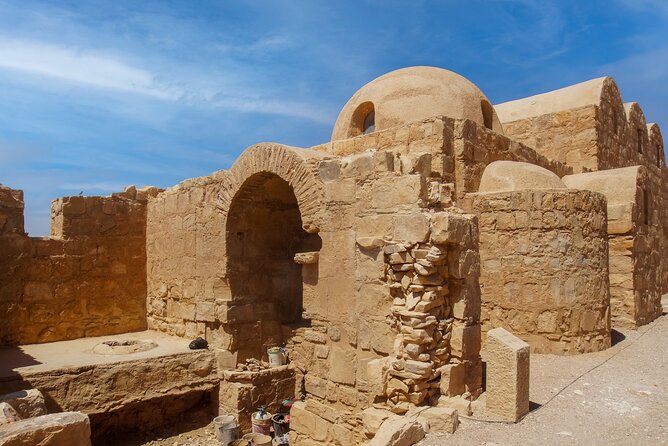 Private Desert Castles Eastern Jordan and Azraq Wetland Tour - Highlights of Desert Castles