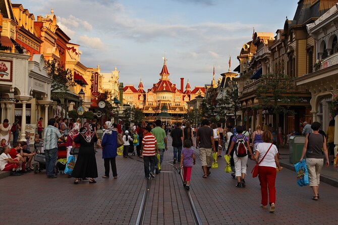 Private Disneyland to Paris City or CDG Transfer - Pickup and Drop-off Information