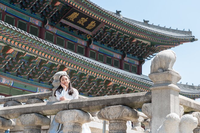 Private Driving Tour in Seoul by Experts(Photography Option) - Iconic Attractions to Visit