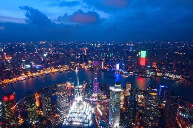 Private Flexible Shanghai Layover Tour of Old and New Highlights
