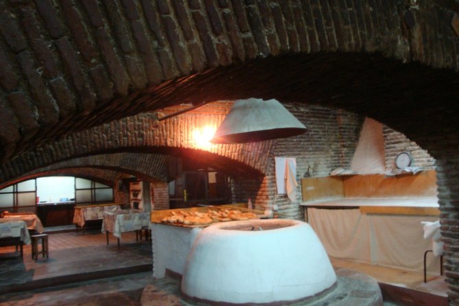 Private Full Day Old City Walking Tour With Authentic Georgian Dinner - Tour Overview