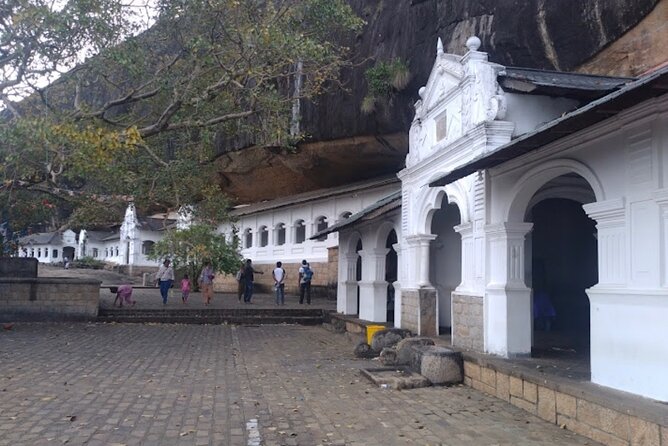 Private Full Day Tour Sigiriya and Dambulla From Kandy - Inclusions and Entrance Fees