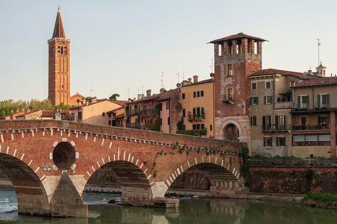 Private Full Day Trip From Venice to Verona and Lago Di Garda