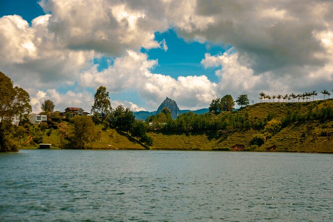 Private Guatapé Tour - Transportation Details