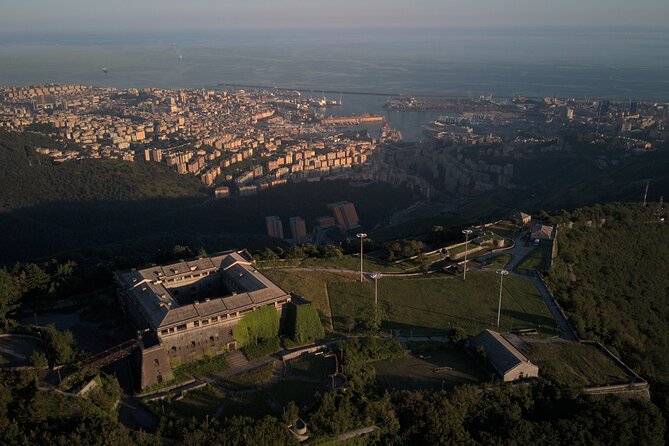 Private Half-Day Hiking to Fort Diamond
