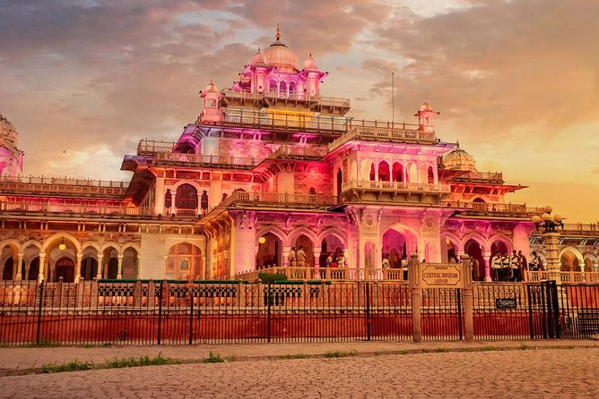 Private Jaipur Sightseeing Day Tour With Lunch