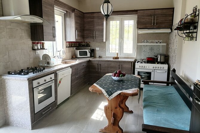 Private Lebanese Home Cooking Class in Byblos With a Local Family - Sample Menu Highlights