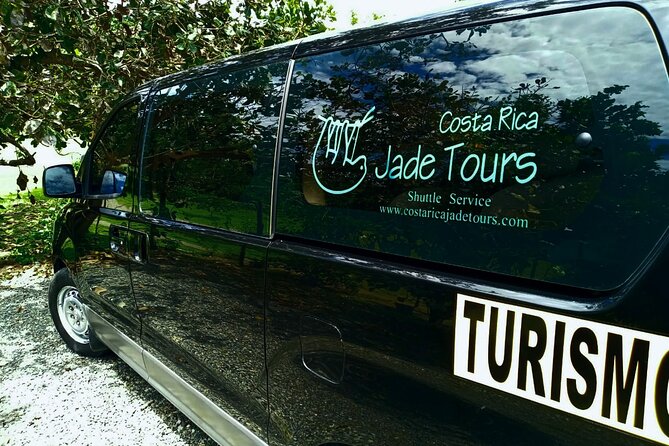 Private One Way Transfer From Arenal, La Fortuna to Manuel Antonio