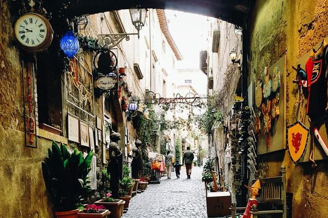 Private One Way Transfer From Florence to Rome With 2 Hours Stop in Orvieto - Booking Information