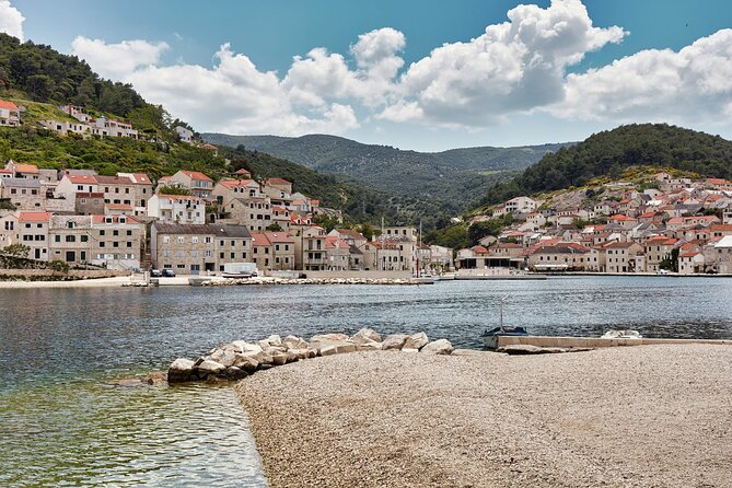 Private One Way Transfer From Split or Split Airport to Brac - Price and Cancellation Policy
