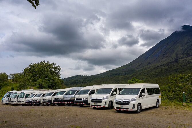 Private One-Way Transfer From/To La Fortuna to Papagayo Peninsula