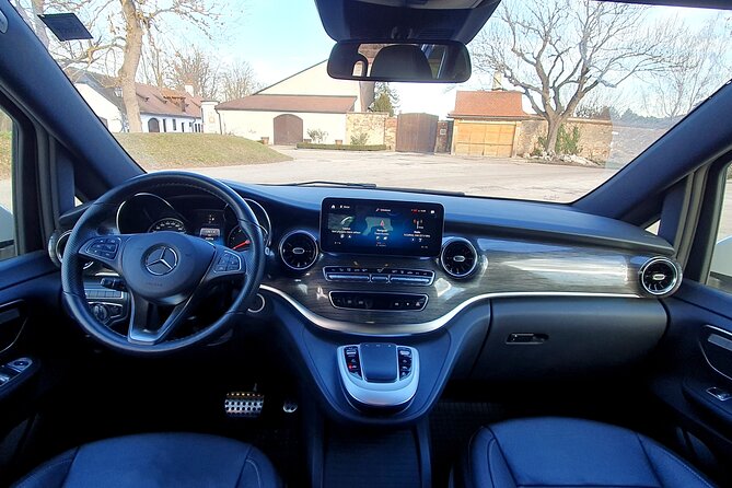 Private Prague to Passau Luxury Transfer - Pickup and Drop-off Information