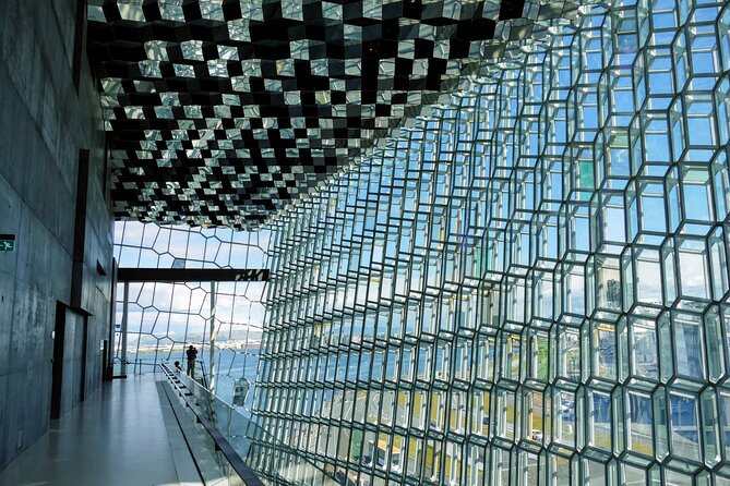 Private Reykjavik Art Walking Tour - Meeting and Pickup Details