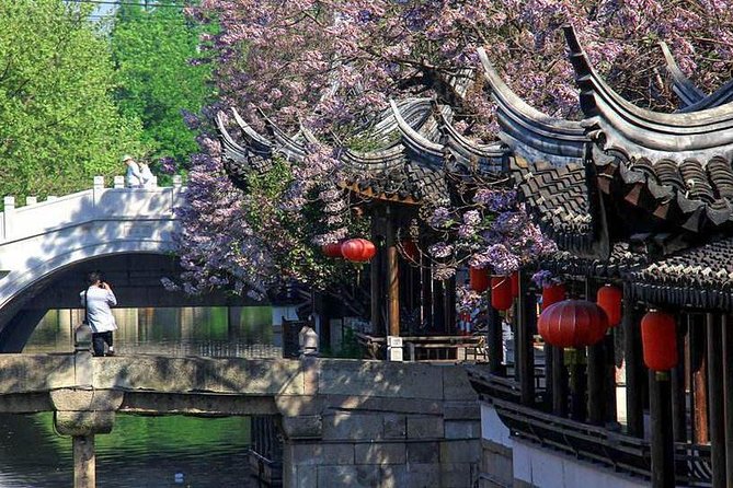 Private Shanghai Layover Tour to Nanxiang Water Town With Hot Spring Bath - Confirmation Details and Dress Code