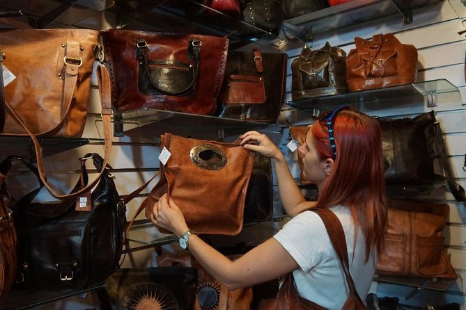 Private Shopping Walking Tour for Girls in Fez - Inclusions