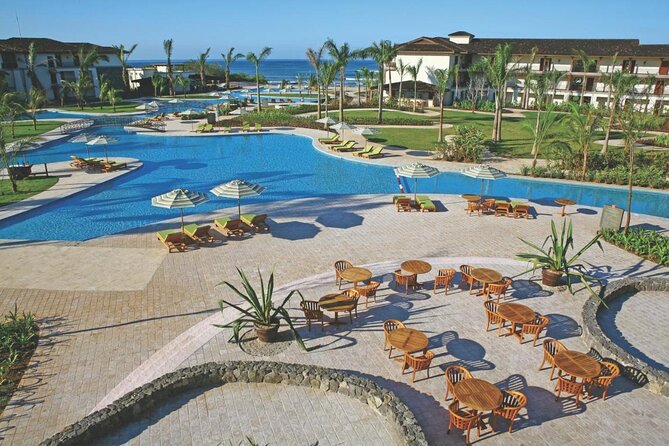 Private Shuttle Service From Liberia Airport To JW Marriott Guanacaste - Features and Amenities
