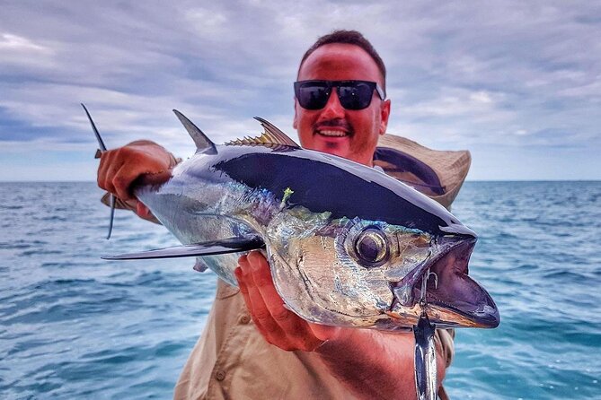 Private Speed Boat Fishing Trip 4 Hours in Hurghada
