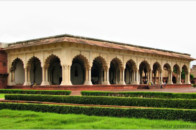 Private Taj Mahal Sunrise Tour From Jaipur With Entrance Tickets - Pickup Details