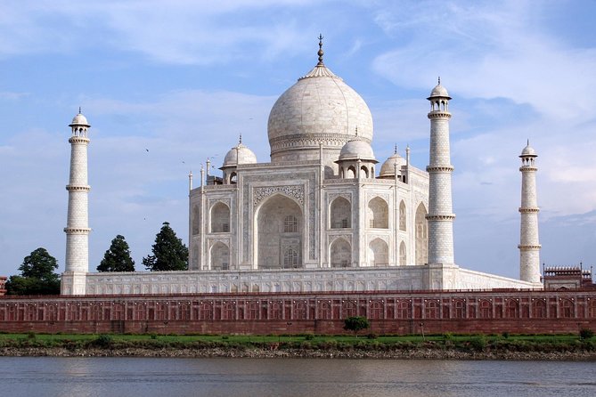 Private Taj Mahal Tour From Delhi by Car - Meeting Point and Pick Up